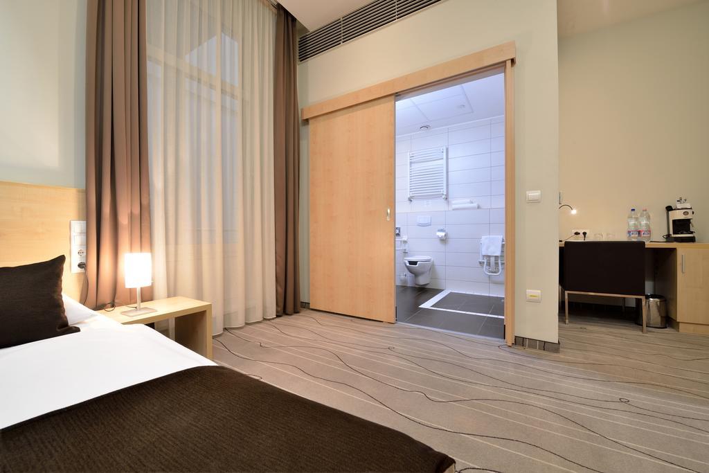 Promenade City Hotel Βουδαπέστη Εξωτερικό φωτογραφία