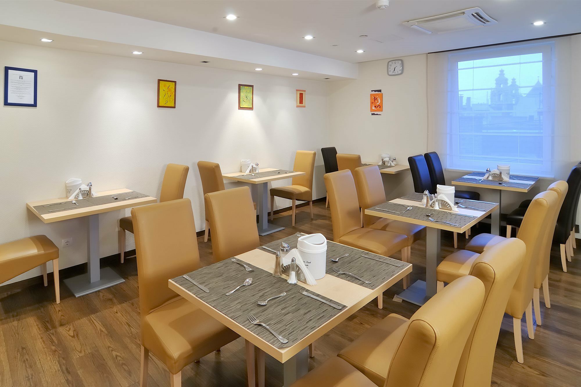 Promenade City Hotel Βουδαπέστη Εστιατόριο φωτογραφία